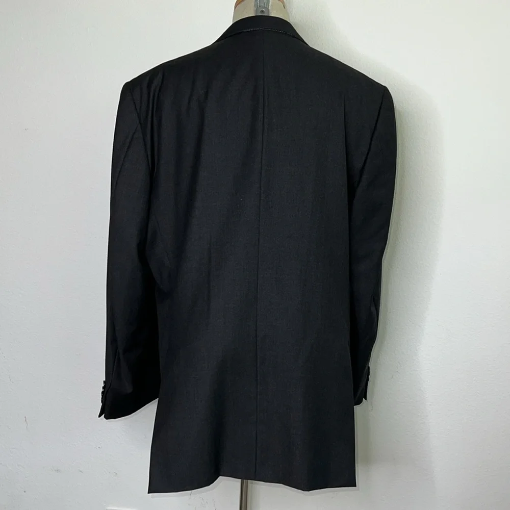 Ermenegildo Zegna vguc no